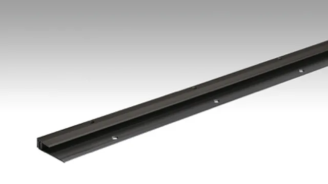 Abschlussprofil Modell 201 Schwarz eloxiert / 2700mm