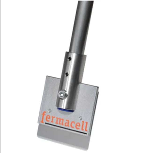 Fermacell grattoir avec manche