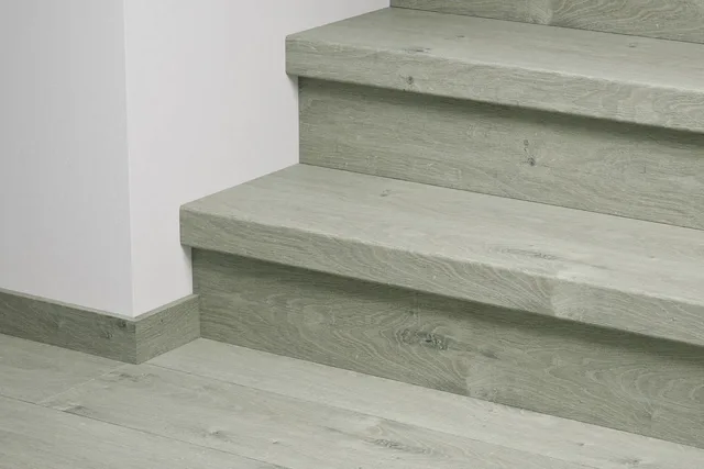 Quick-Step Couvre-marches stratifié Chêne tendre gris