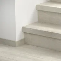 Quick-Step QSSTRBEL - 03990 : Couvre-marches en stratifié - Eligna Chêne Venise clair 1345x88x59 mm