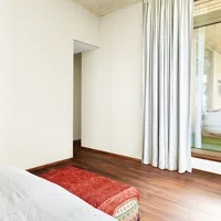 Tocca legno - Uni Panels Blanc PET - mise en situation