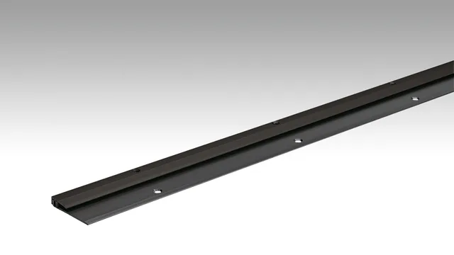Profilé de finition Modèle 101 Noir anodisé 2700mm - Biemar Bois
