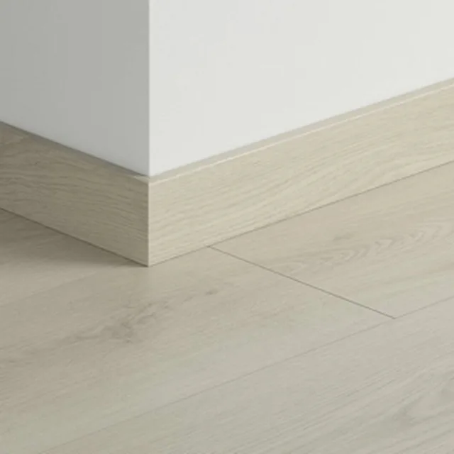 Quick-Step Plinthe standard QSSK - 05786 Chêne Gris Cendré 2400x12x58 mm
