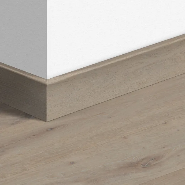 Quick-Step Plinthe parquet (couleur assortie) 2400x16x80 mm - Biemar Bois