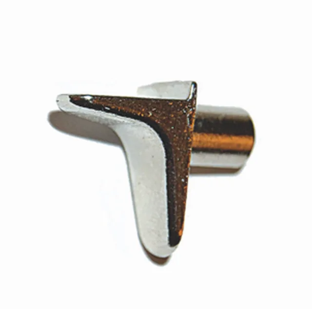 Taquet mini en zamack diam. 5mm nicklé