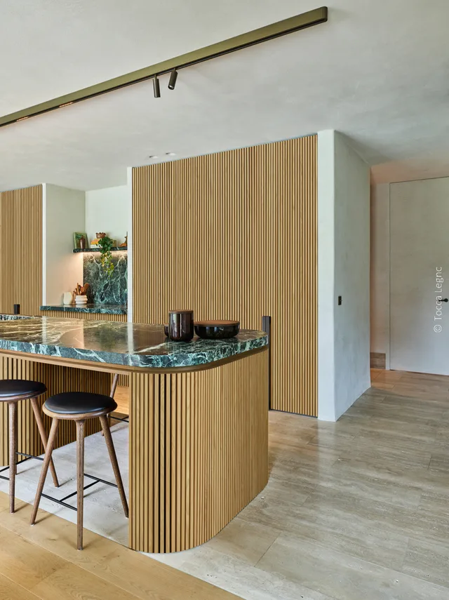 Tocca legno - Line Flex Panels Invisible - Anwendungssituation