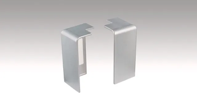 Angle extérieur conçu pour les plinthes 15MK/20PK /20PK Aqua Aspect acier 2038
