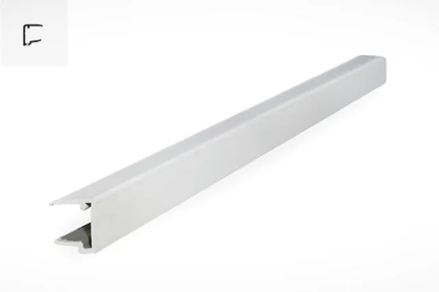Profil d'obturation anti-rongeur ou profil de ventilation 40*30*2500