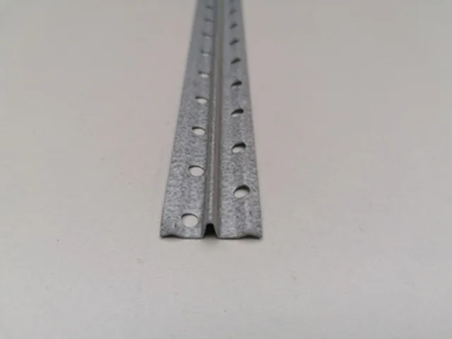 Guide de plafonnage (2,6m x 6mm )