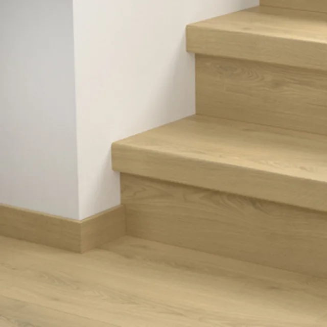 Quick-Step QSSTRBCLM - 05788 : Couvre-marches en stratifié - Classic Chêne brut 1165x121x59 mm