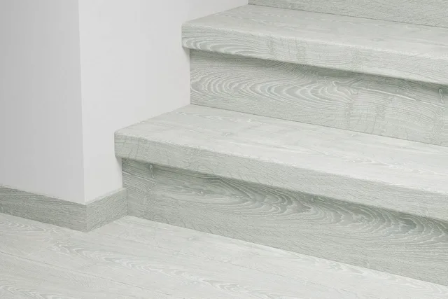 Quick-Step Couvre-marches stratifié Chêne gris classique patiné