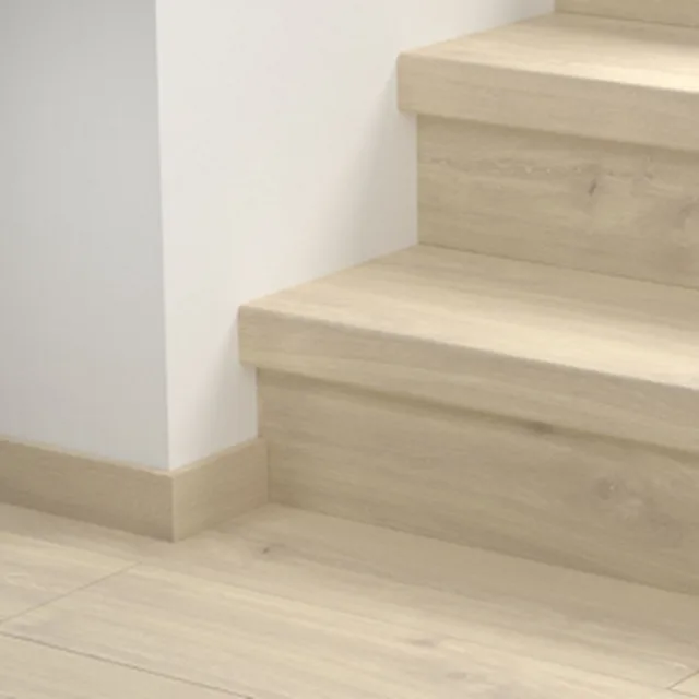 Quick-Step QSSTRBCLM - 01655 : Couvre-marches en stratifié - Classic Chêne Havana naturel 1165x121x59 mm