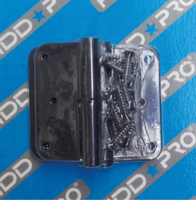 Paumelle skin HDD 80 x 80 x 2,5 mm noir gauche (3 pces + vis)