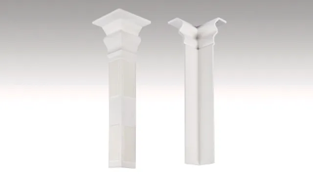 Angle extérieur conçu pour les plinthes 13 PK Blanc 2001