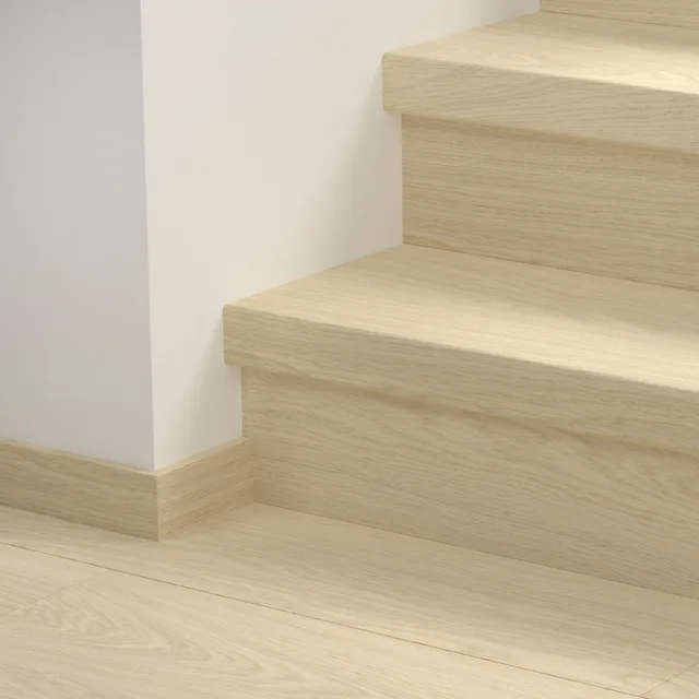 Quick-Step QSVSTRBMP - 40099 : Recouvrement d’escalier en vinyle – Bloom Chêne polaire pur 1484x143x54 mm