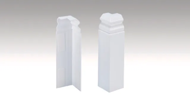 Angle extérieur conçu pour les plinthes 13 PK Blanc 2001
