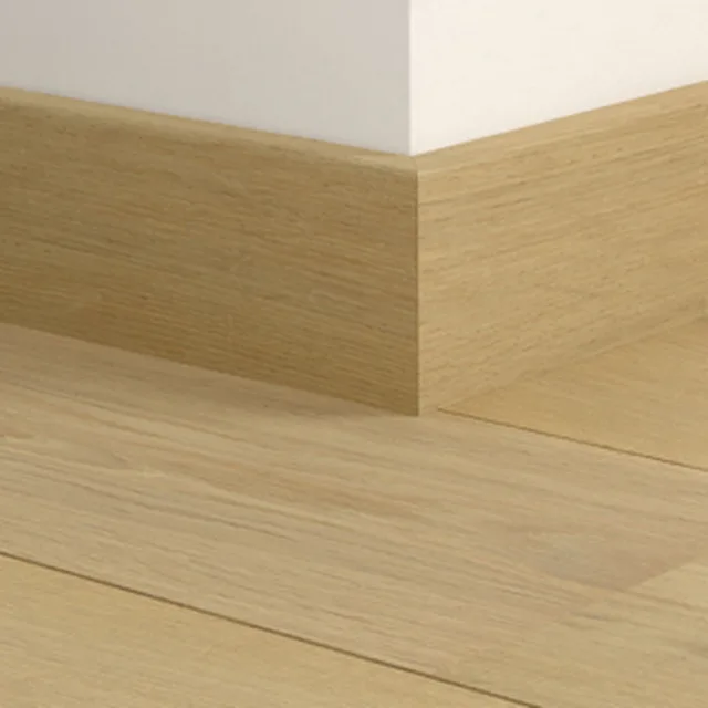 Quick-Step QSWPPSKR - 6030MM: Sockelleiste für Parkett Cascada (passende Farbe) 2400x16x80 mm