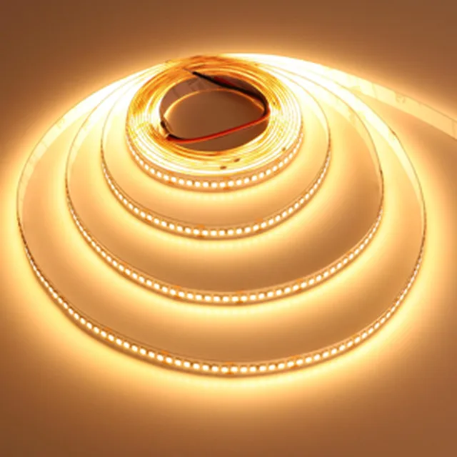 Ruban LED flexible Octopus, 24V, 6 x 11 mm, 10W/m, 5m, plastique blanc, 3000 K, blanc chaud (câble d'alimentation et accessoires inclus)