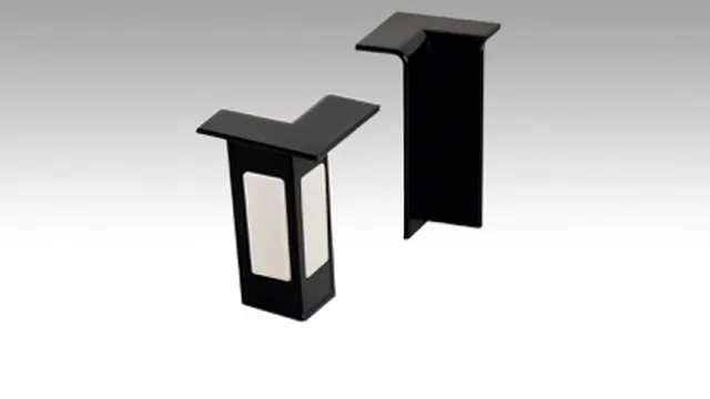 Angle extérieur conçu pour les plinthes 15MK/20PK /20PK Aqua