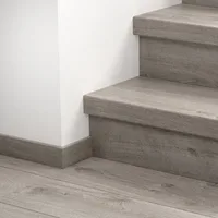 Quick-Step Recouvrement Escalier Vinyle Bloom Chêne Cosy Coton Gris 1484x143x54 mm - Biemar Bois