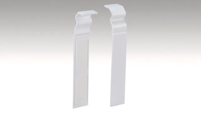 Élément d'assemblage pour les plinthes 12 PK Blanc 2001