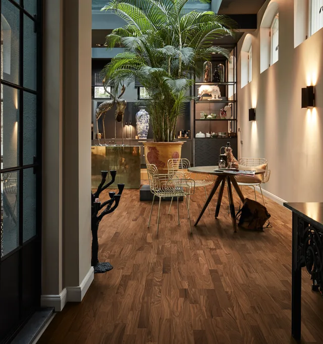 Parquet Longlife PC 200 Noyer Harmonieux 2400x200mm - Biemar Bois-1