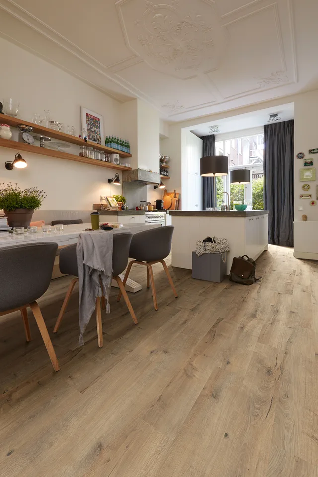 Sol stratifié LC 55 Chêne Fissuré Terra 6439 - Biemar Bois-1